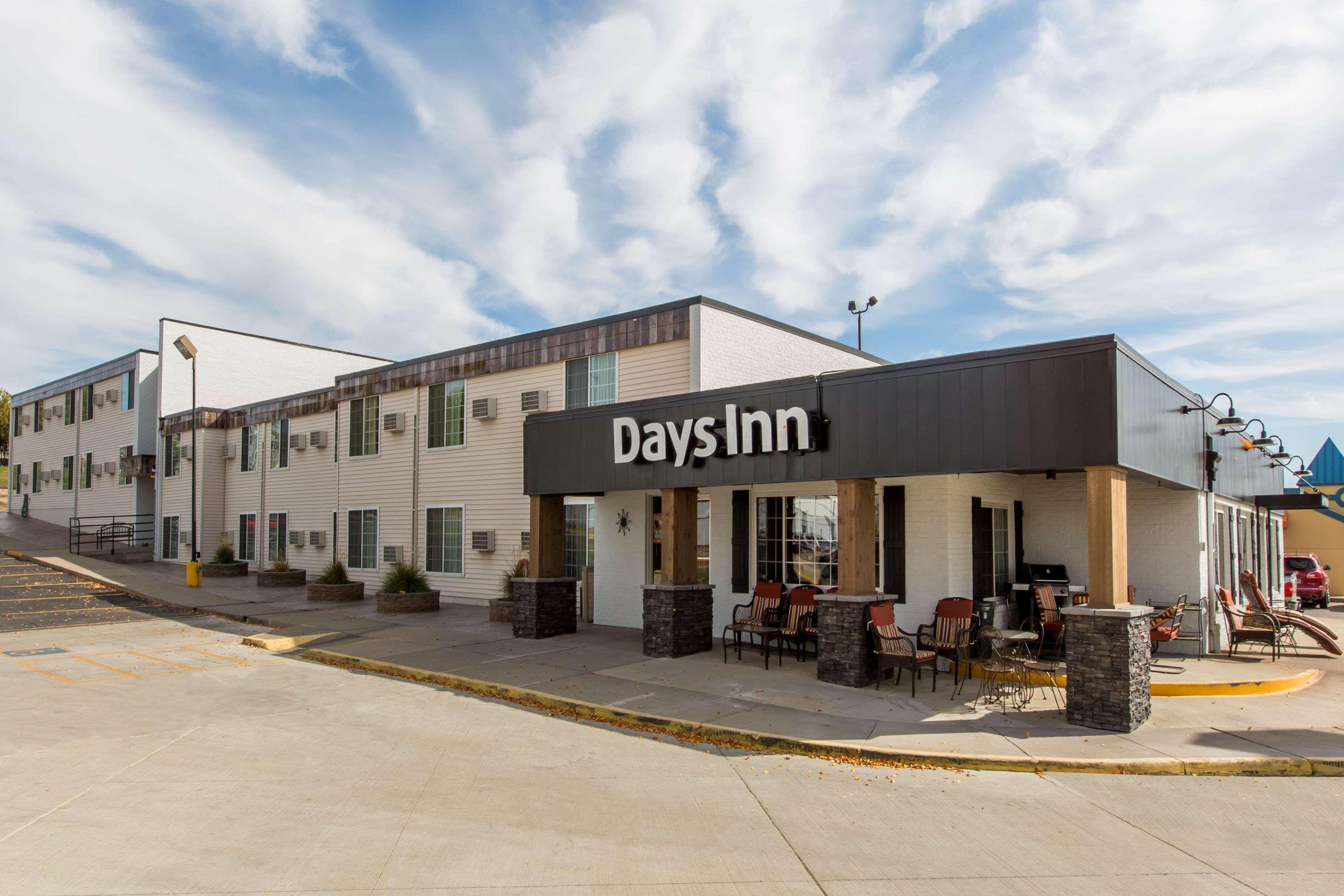 Days Inn By Wyndham Pierre Luaran gambar