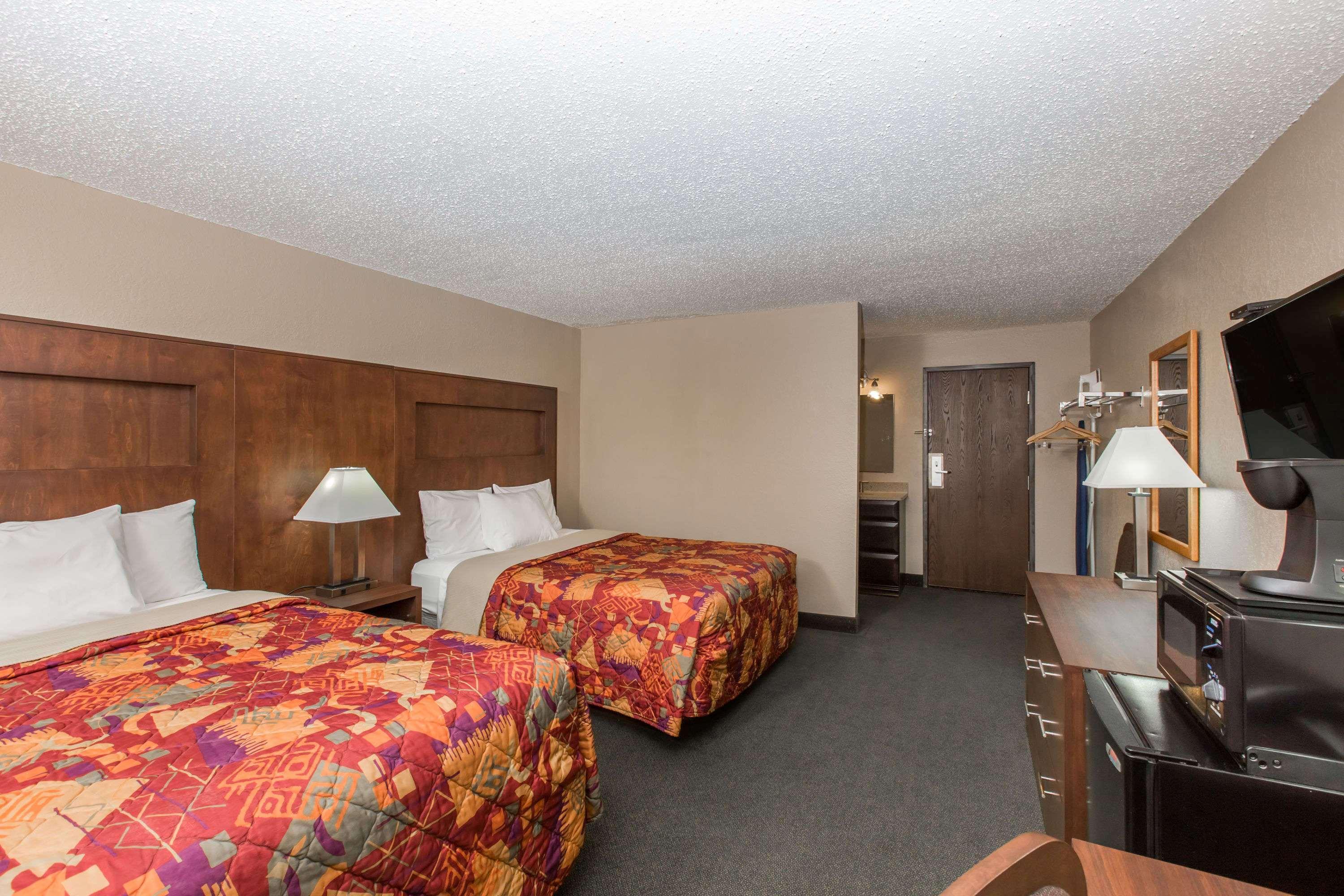 Days Inn By Wyndham Pierre Luaran gambar
